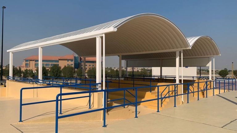 مظلات كيسبان لمواقف انتظار الباصات بمستشفى الاحمدي الجديده